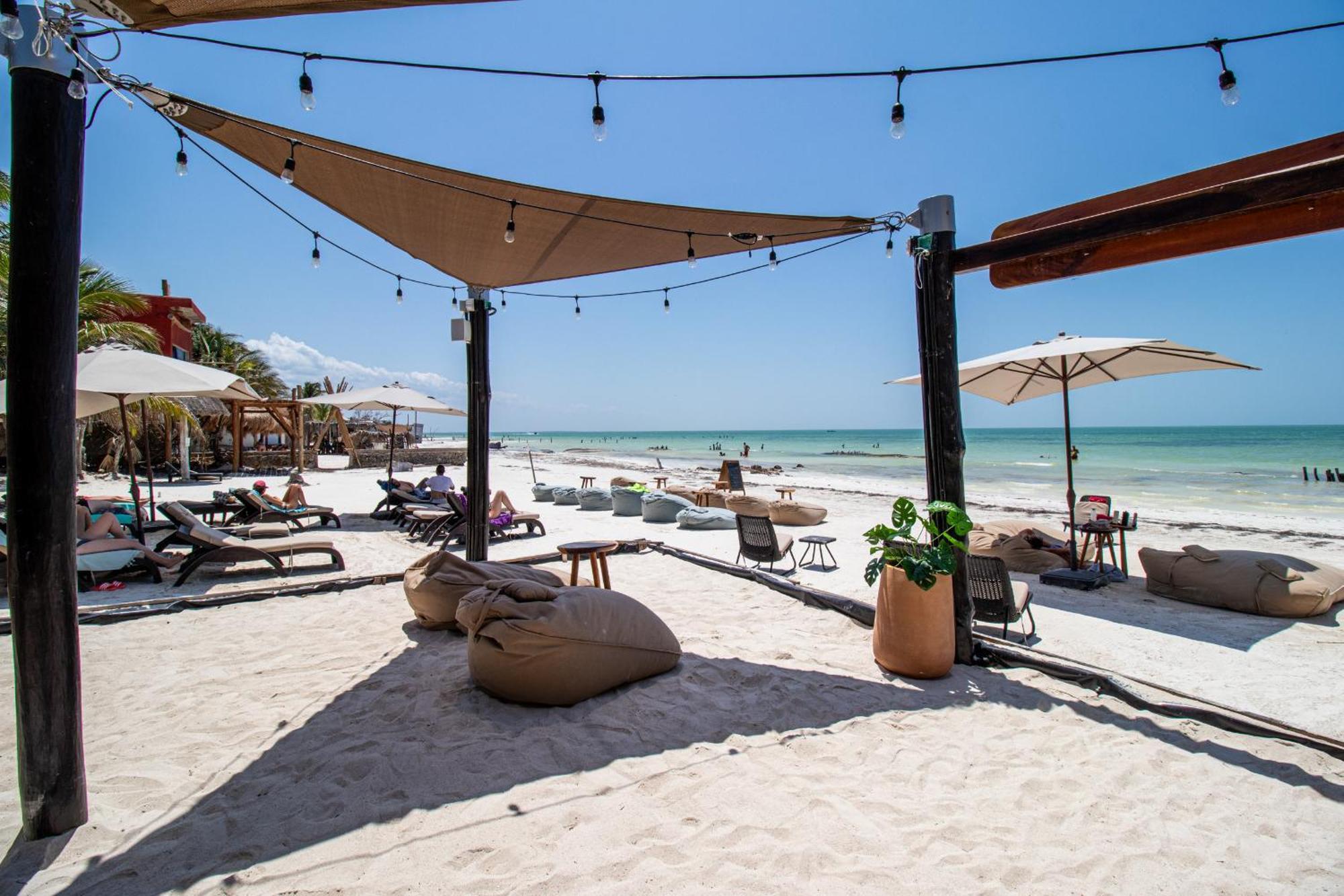 Hau Holbox, Oceanfront Boutique Hotel Exterior foto